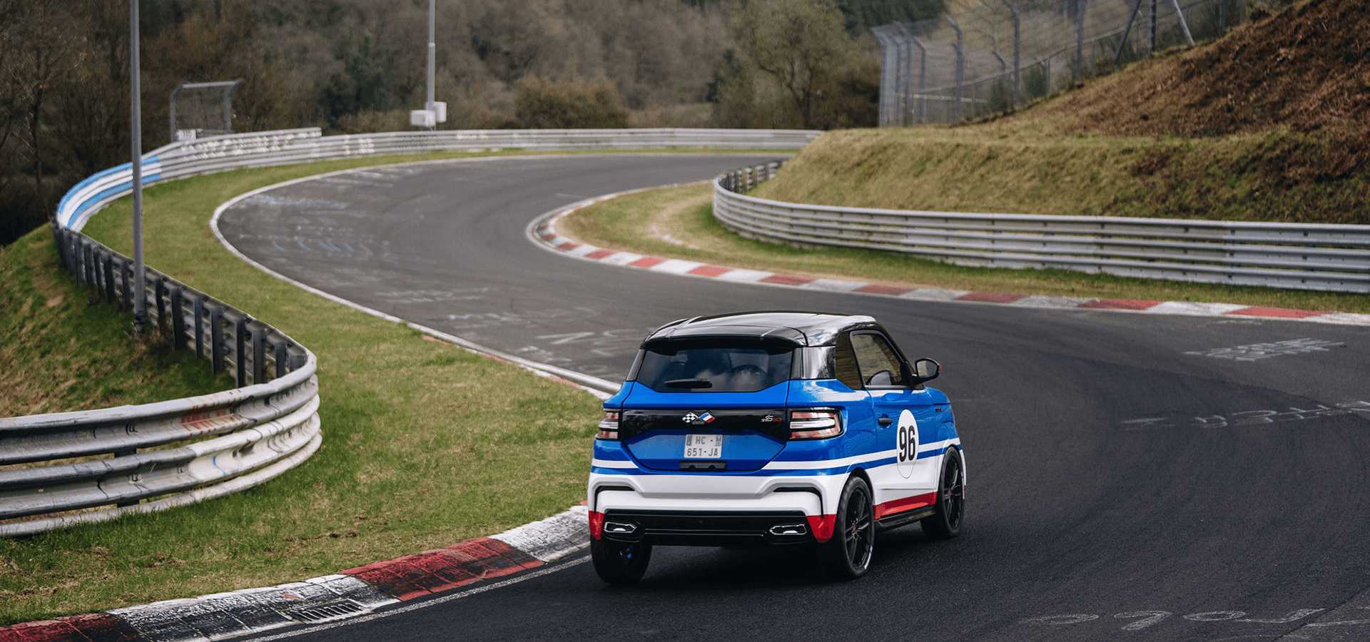coches sin carnet Nürburgring