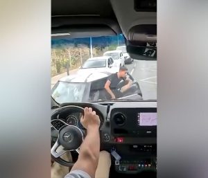 Adelantamiento temerario