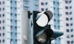 Semáforos con cuatro colores: el experimento ya se está testando y podría transformar el tráfico urbano