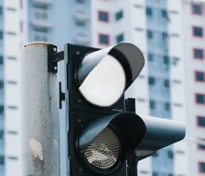 Semáforo luz blanca