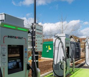 cable carga coche eléctrico gps