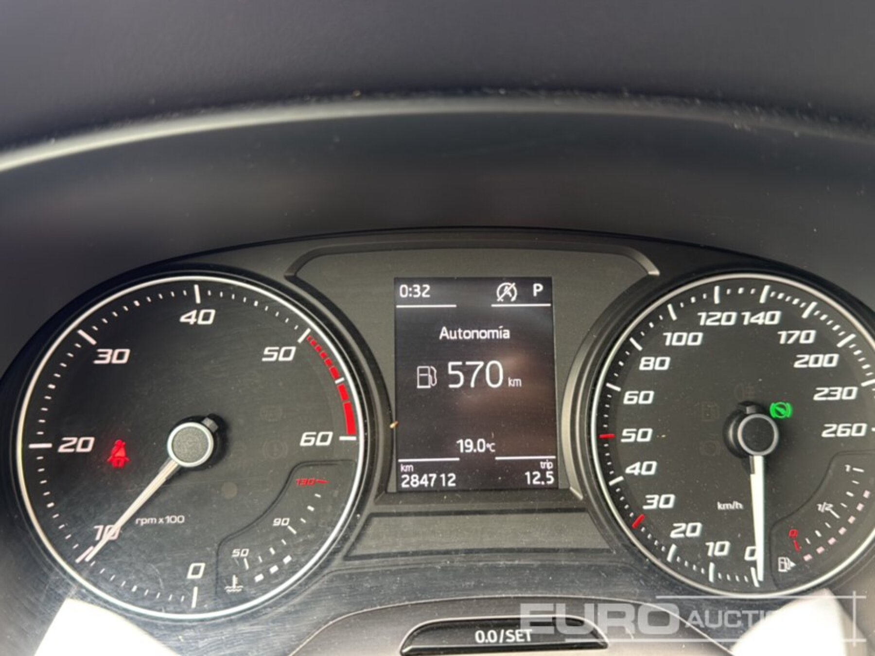 coche policia subasta