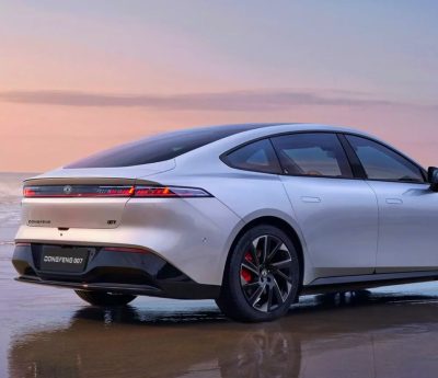 Motores en las ruedas Dongfeng eπ 007