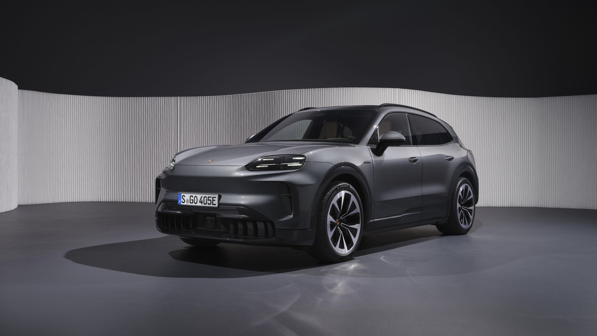 Porsche Cayenne Electric