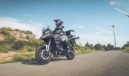 Prueba QJ Motor SRT 900