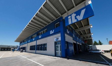 ¿Sabías que algunos vehículos están exentos de pasar la ITV en España? Estos son los que se libran