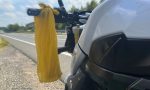 El enigma del paño amarillo en las motos: la señal secreta que todo conductor debería conocer