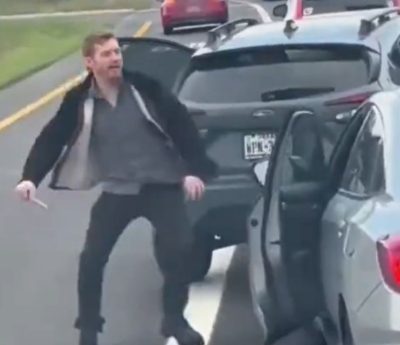 Subaru y Civic persecución