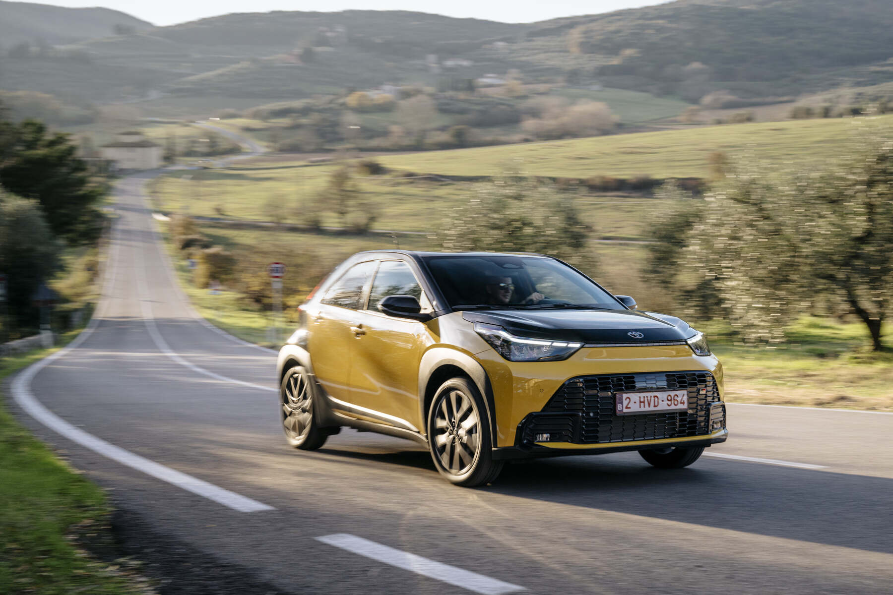 Toyota Aygo X Cross Hybrid