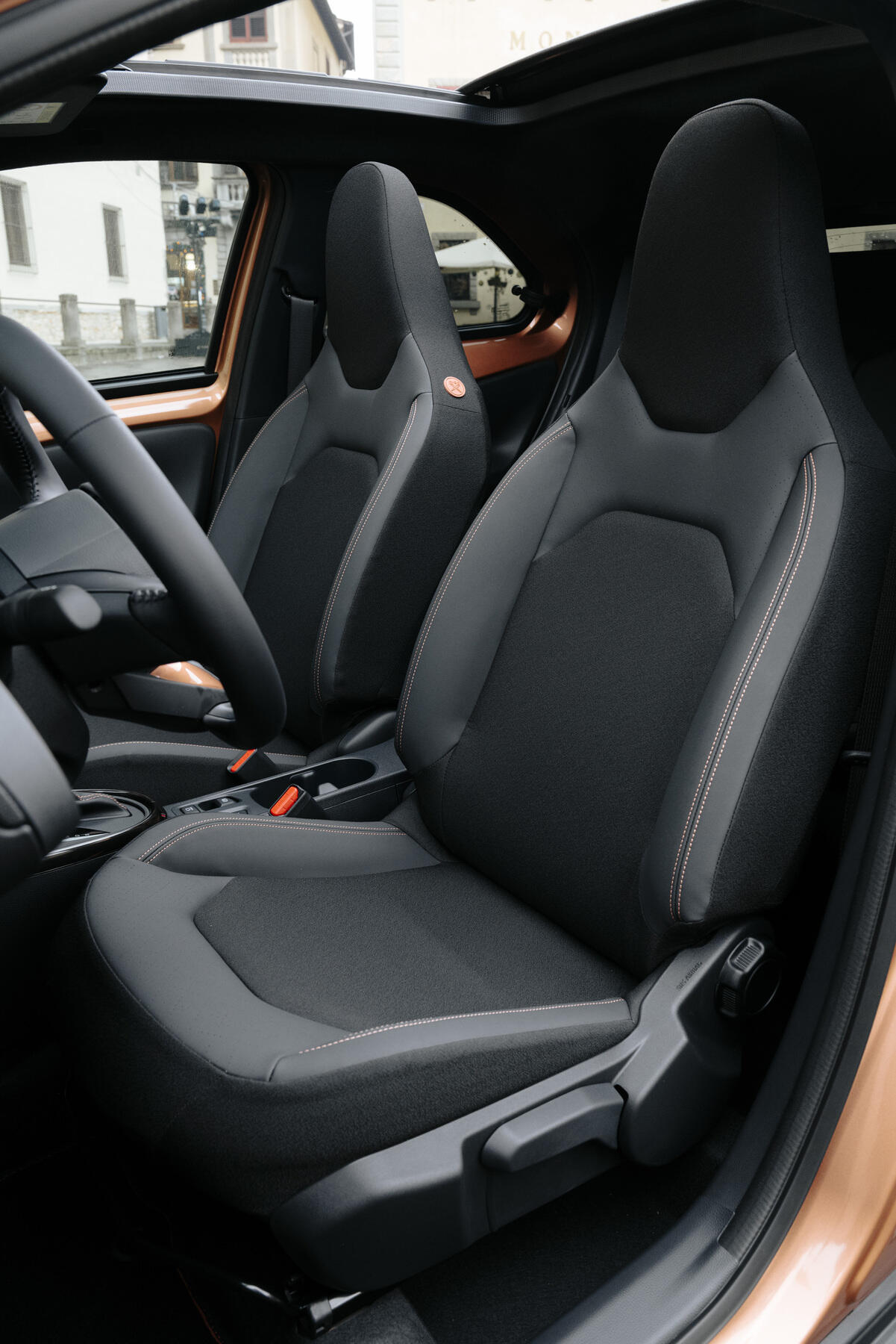 Toyota Aygo X Cross Hybrid