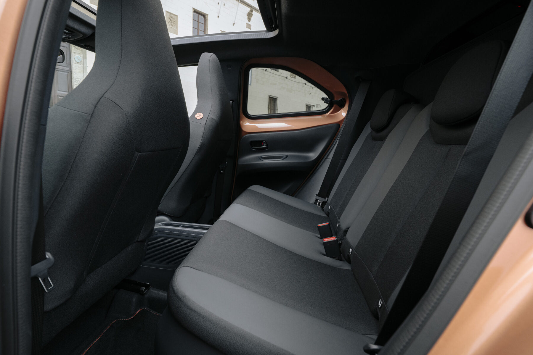 Toyota Aygo X Cross Hybrid