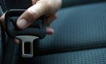 El detalle que casi nadie mira y que revela si un coche de segunda mano es buena compra: el cinturón nunca miente