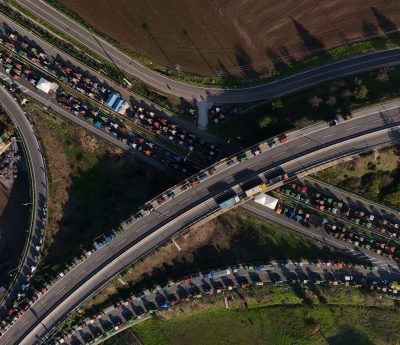 tractores-grecia-atasco.