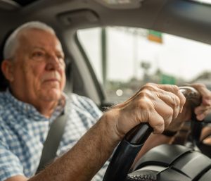 Conductor tercera edad