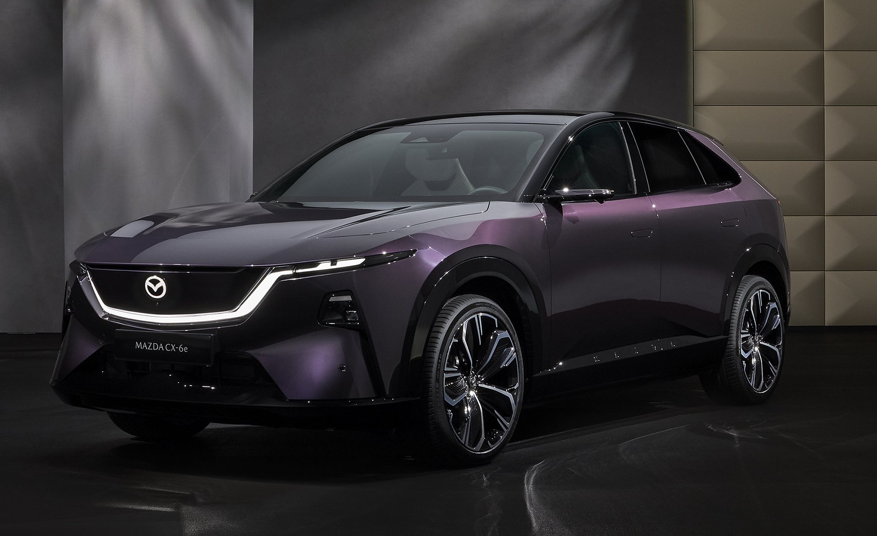 Mazda CX‑6e