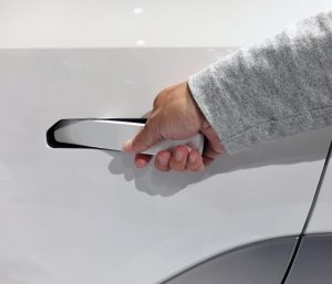 Tirador puerta coche enrasado