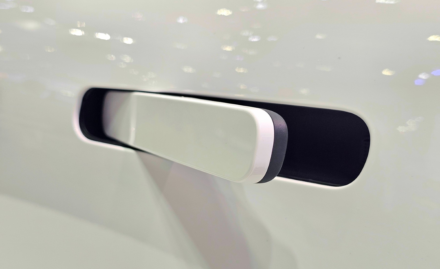 Tirador puerta coche enrasado