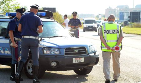 control policia italia