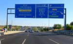 ¿Por qué las señales de las carreteras son azules en España, pero verdes en otros países de Europa? 