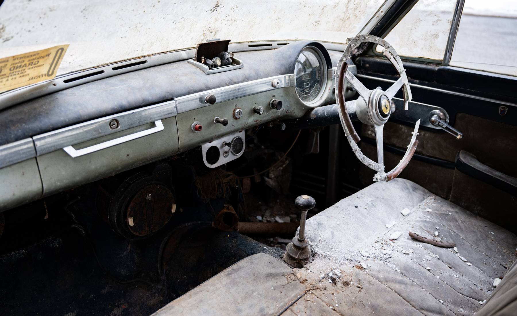 Ferrari 342 interior