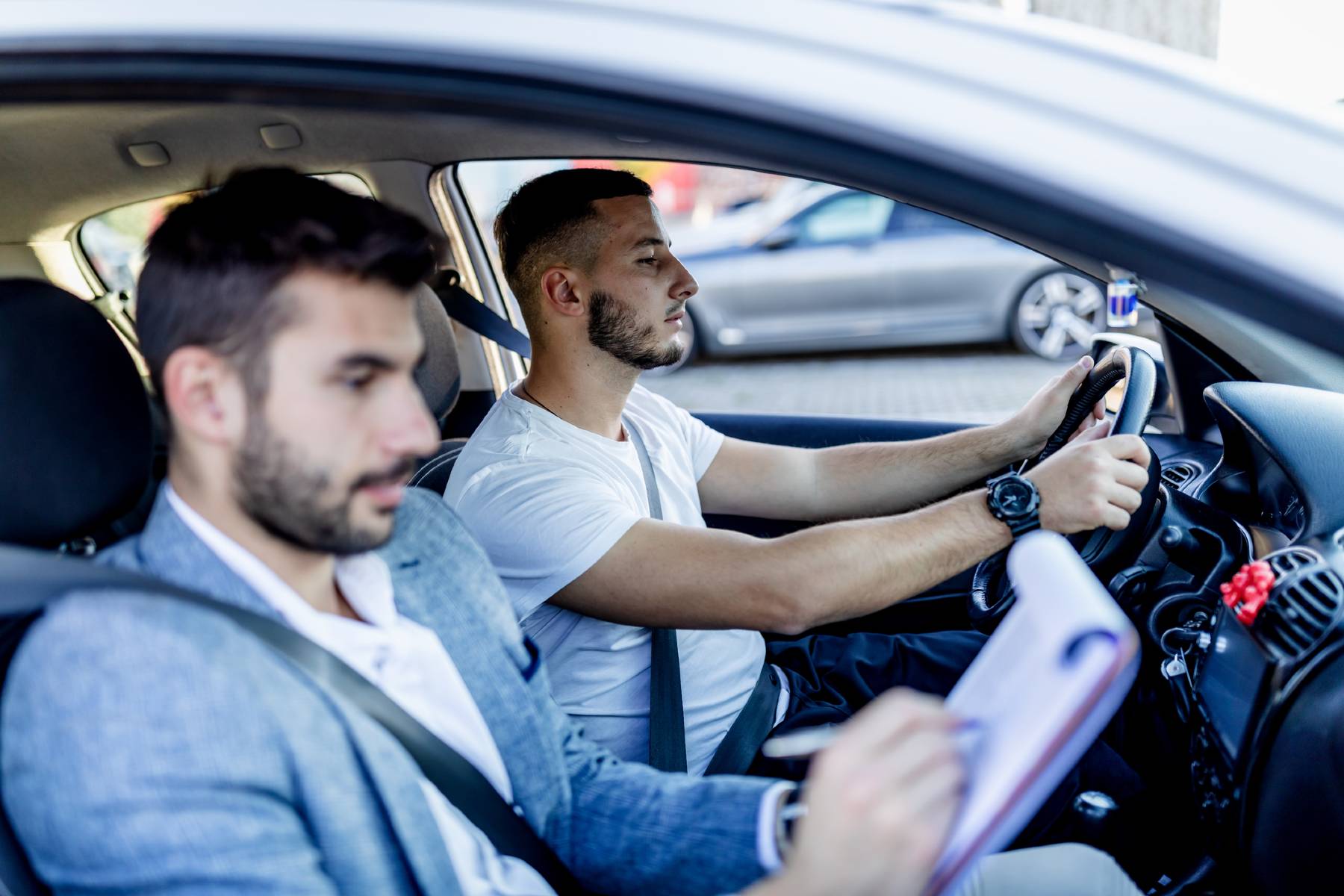 conductor joven carnet