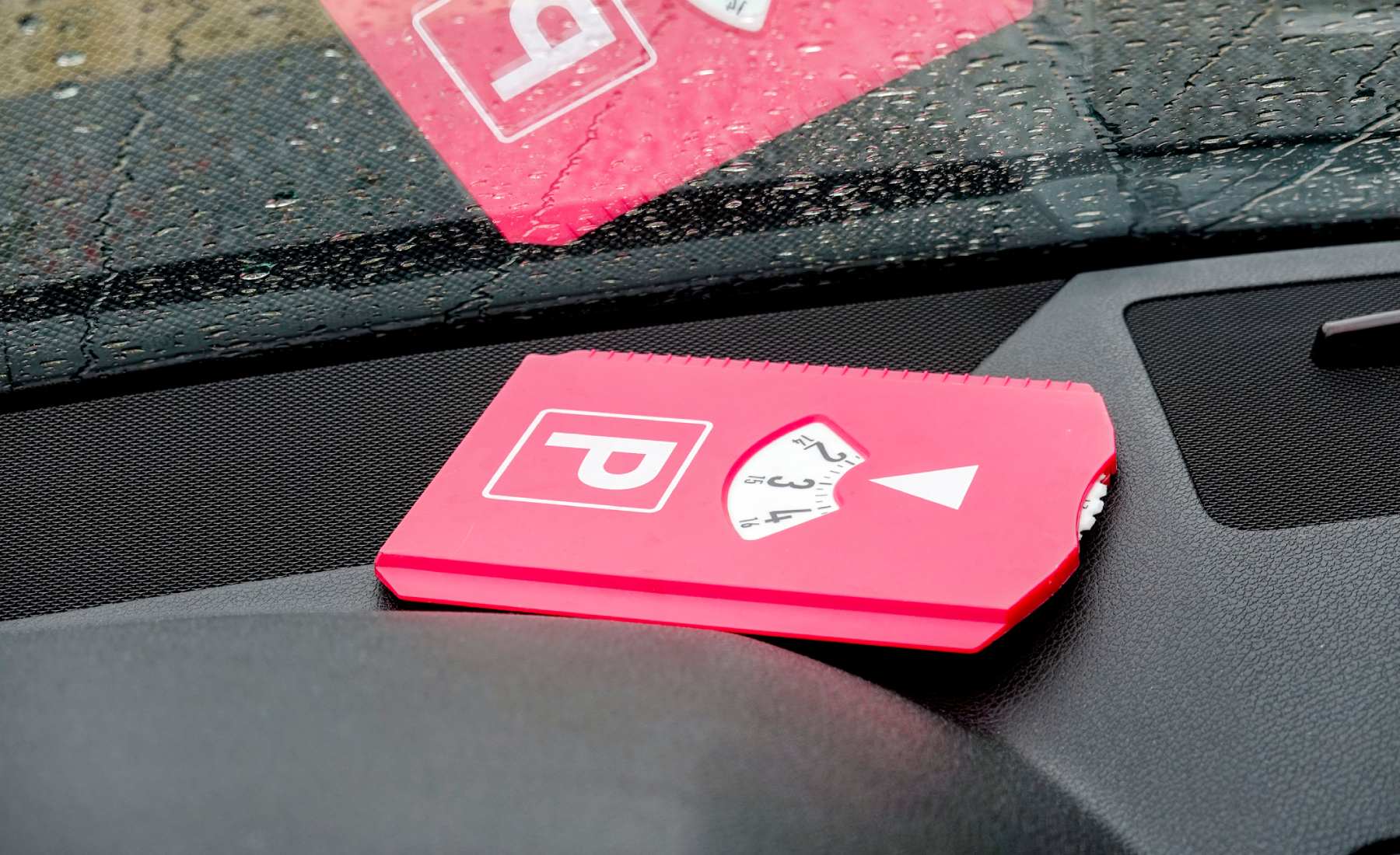 disco aparcamiento Alemania rosa