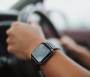 reloj inteligente multa