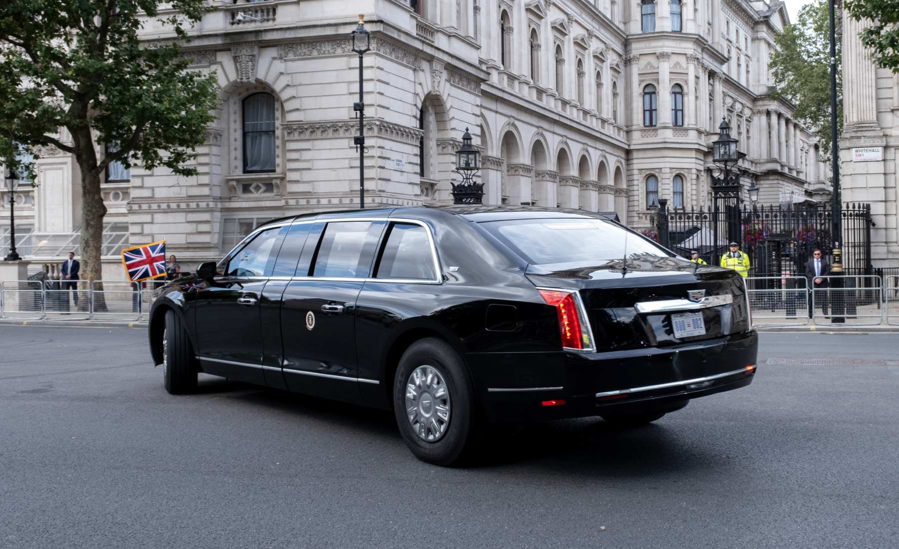 Coche Presidente La Bestia trasera