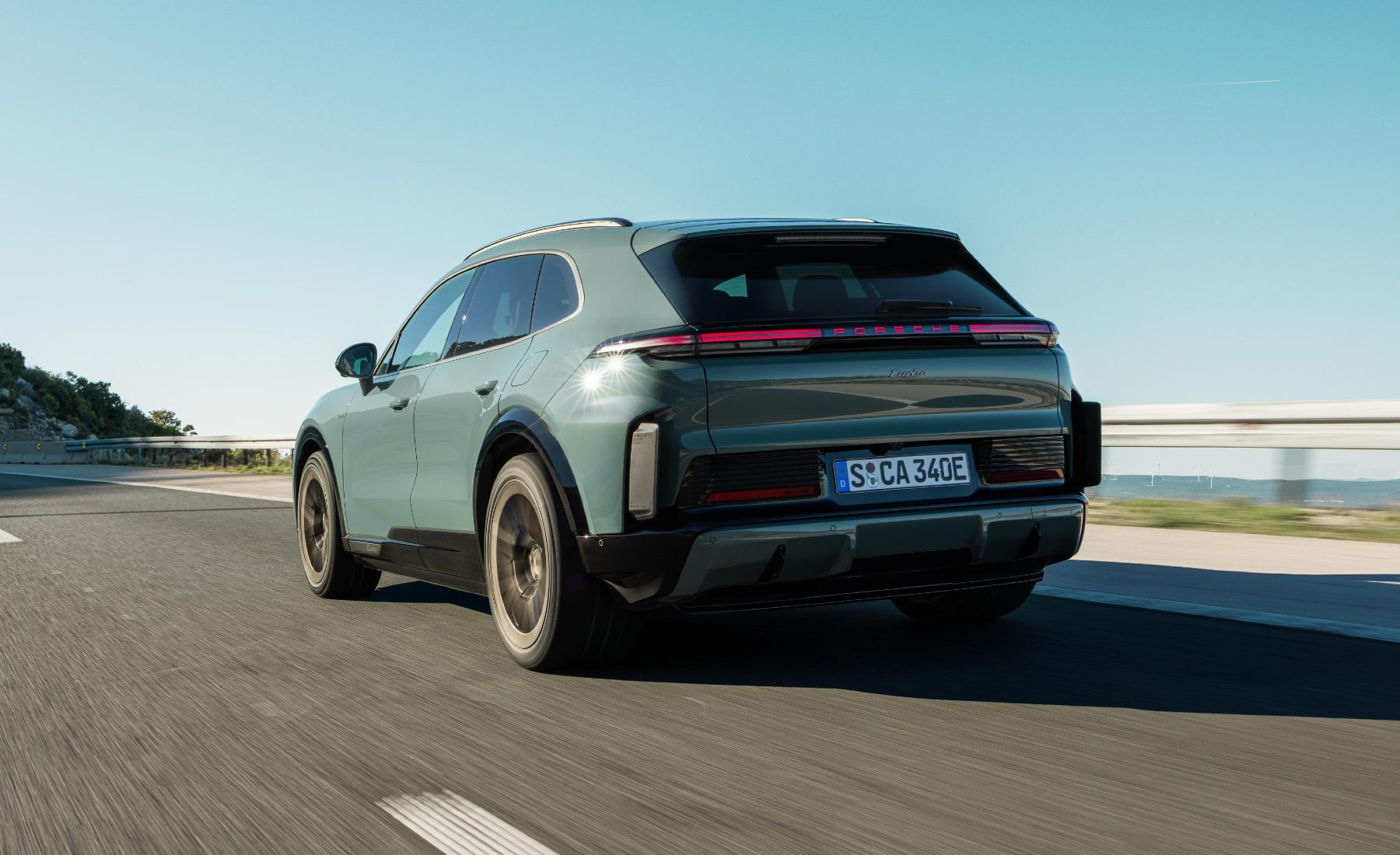 Porsche Cayenne Turbo Electric