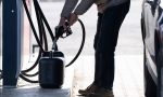 Comprar y guardar gasolina: lo que realmente puedes hacer (y lo que no) en plena escalada del precio del combustible