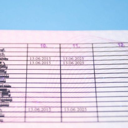 Renovar el carnet de conducir en 2026: cómo es el trámite en la DGT y cuánto cuesta el nuevo permiso