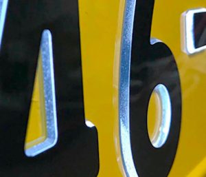 matriculas iluminadas japon