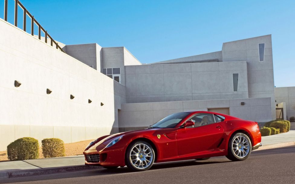 Los coches del Clásico: CR7, Messi, Bale y Neymar