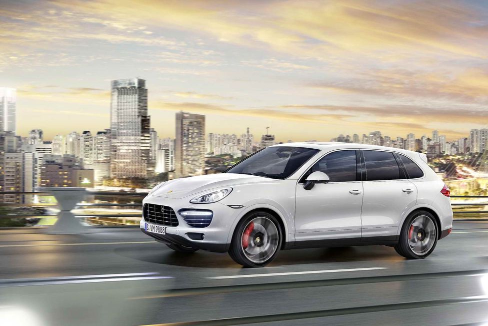 Los coches del Clásico: CR7, Messi, Bale y Neymar