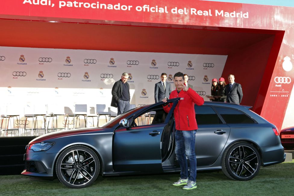 Los Audi de los jugadores de Real Madrid y F.C. Barcelona