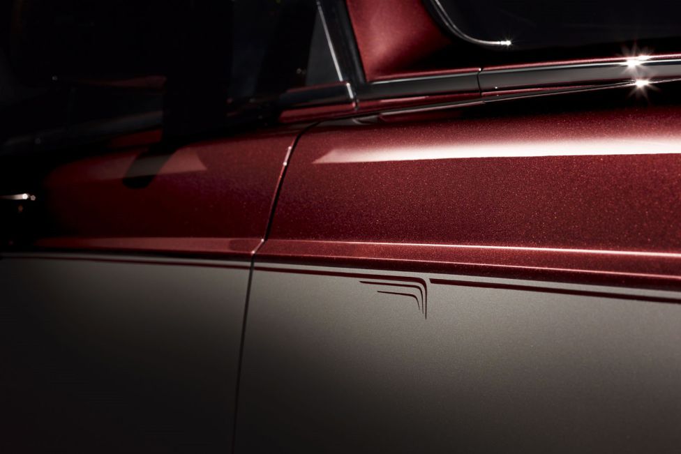 Phantom Pinnacle Travel