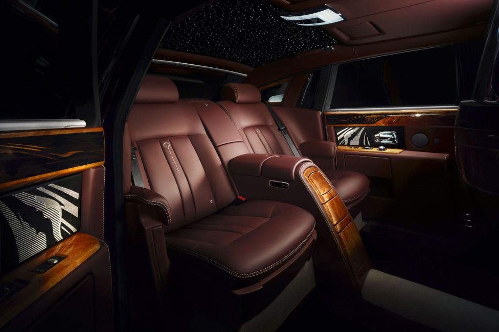 Phantom Pinnacle Travel