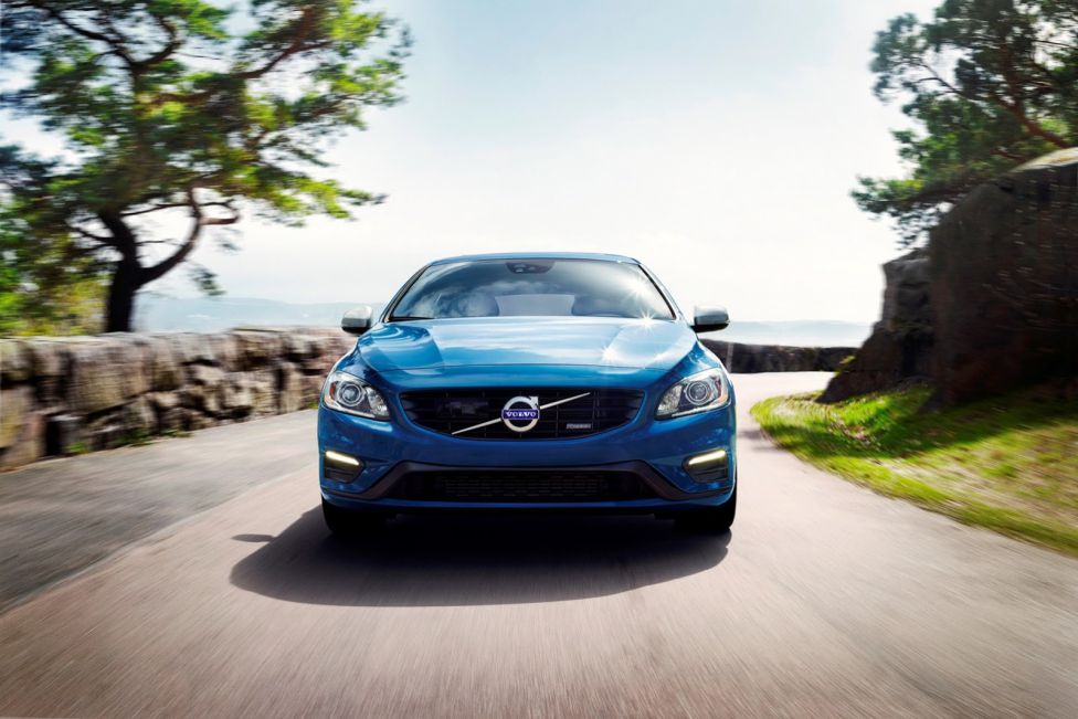 V60 Plug-In Hybrid R-Design