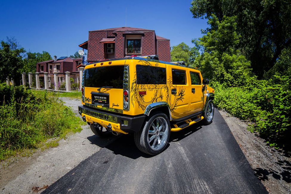 Vilner saca el lado más 'gangsta' del Hummer H2