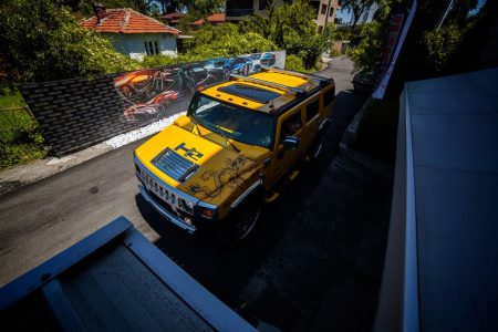 Vilner saca el lado más 'gangsta' del Hummer H2