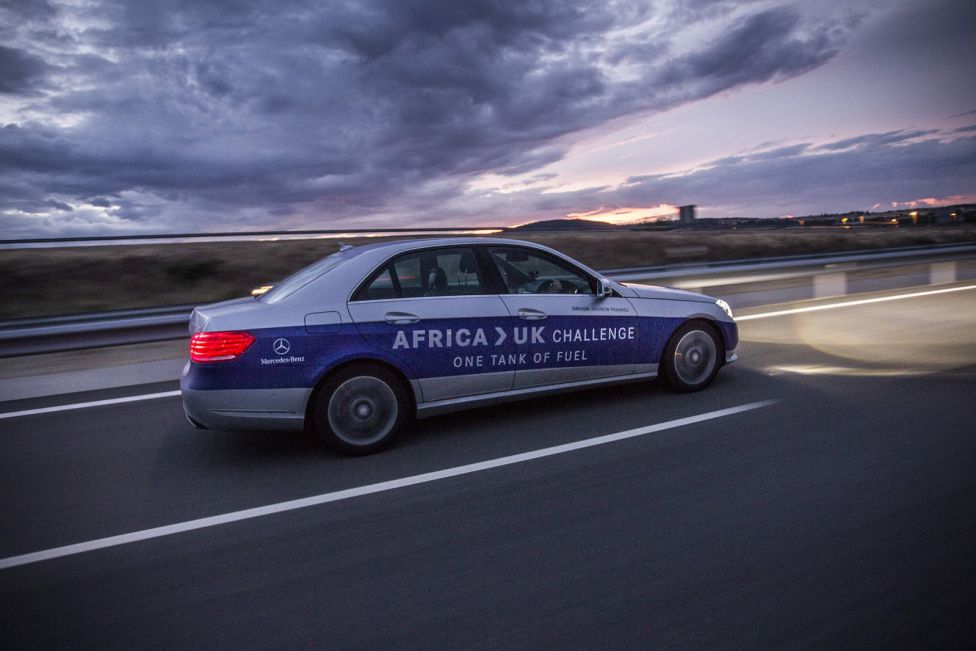 Mercedes E 300 BlueTEC híbrido, de África a Reino Unido