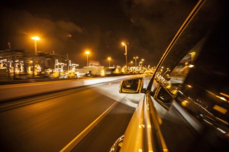 Mercedes E 300 BlueTEC híbrido, de África a Reino Unido