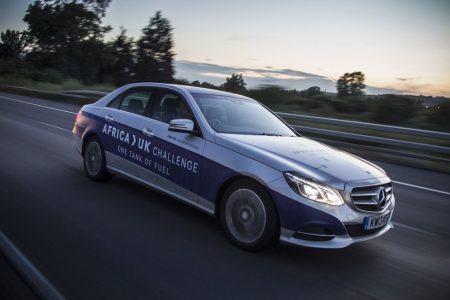 Mercedes E 300 BlueTEC híbrido, de África a Reino Unido