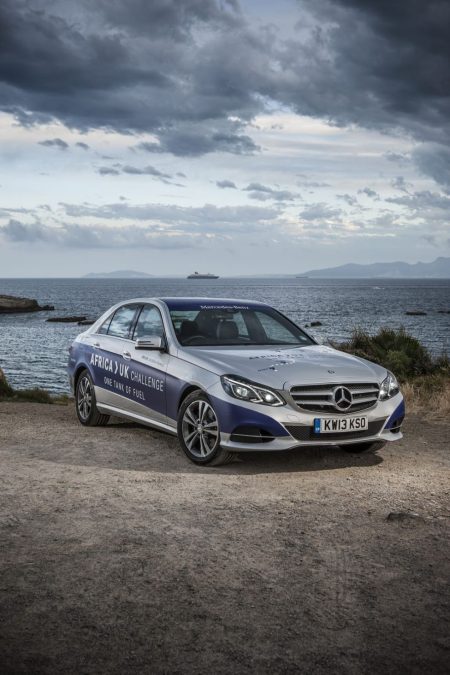 Mercedes E 300 BlueTEC híbrido, de África a Reino Unido