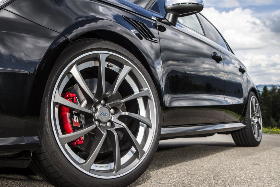 Audi S1 por ABT