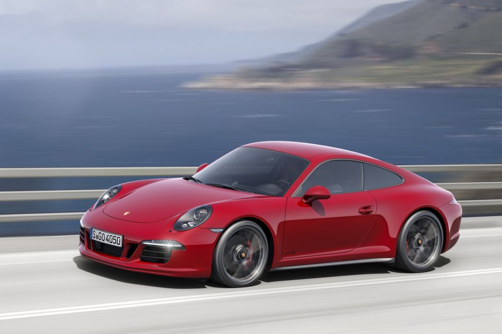 Porsche 911 GTS 2015