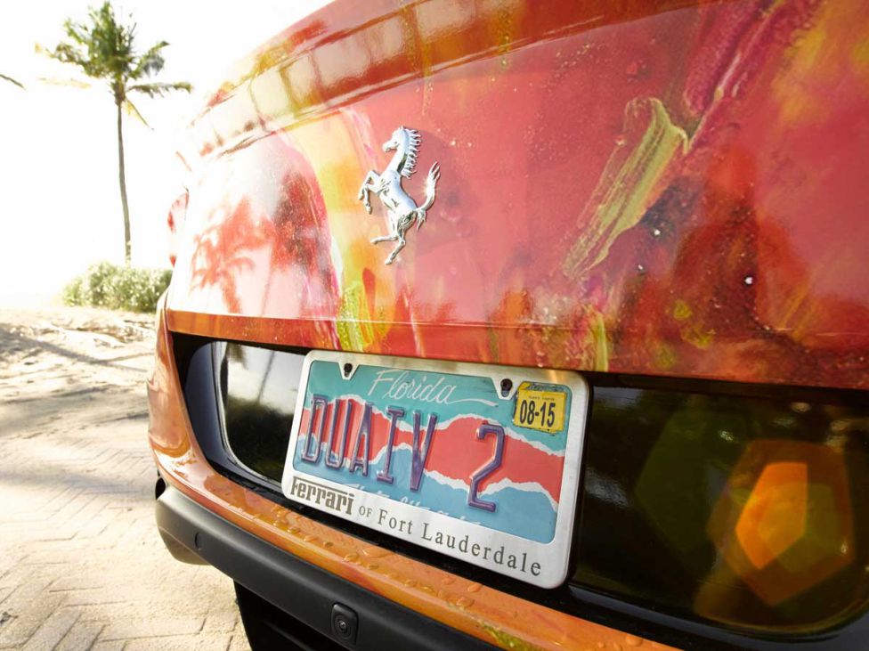 Arte sobre un Ferrari FF