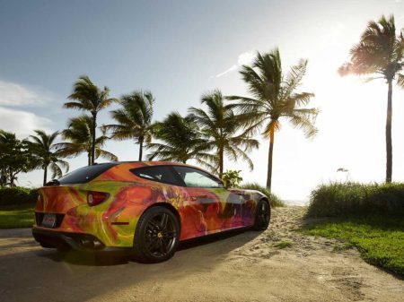 Arte sobre un Ferrari FF