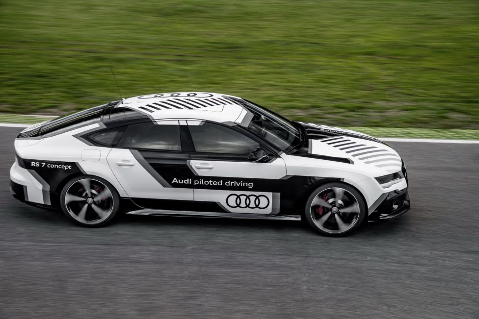Audi RS 7 piloted driving concept