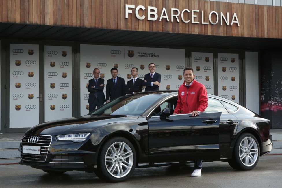 Real Madrid y F.C. Barcelona reciben sus nuevos Audi